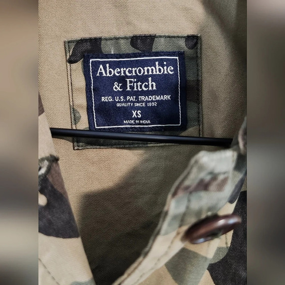 Abercrombie & Fitch Womens Camo Jacket Size XS Cropped Urban Gorpcore Streetwear - Picture 5 of 9
